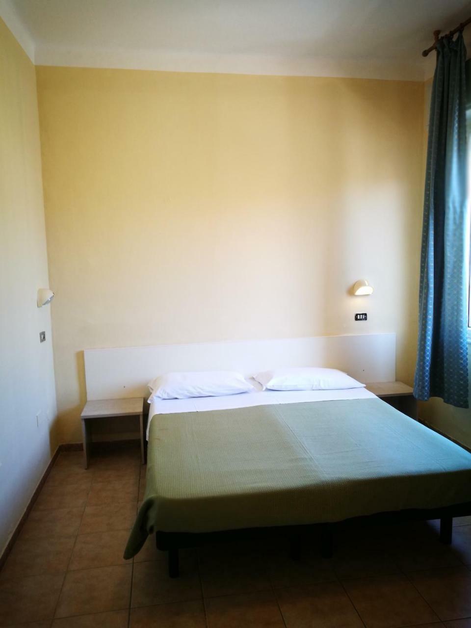 Hotel Riviera Rimini Bagian luar foto